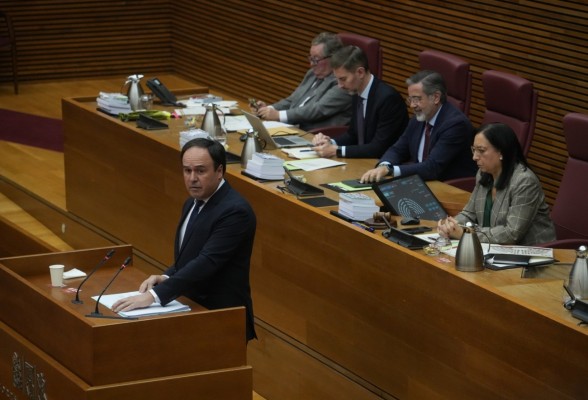 Llorca exige la reforma de la financiación y plantea una 