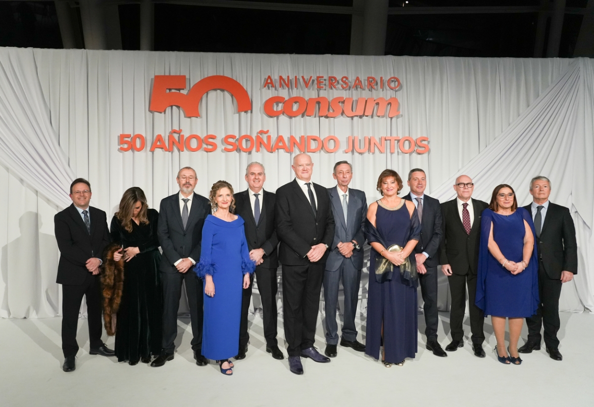 Consum celebra su 50 aniversario junto a los colectivos que han hecho posible su medio siglo de historia