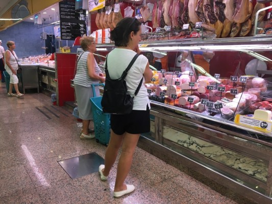 El IPC se modera una décima en noviembre, hasta el 3%, pero la inflación subyacente escala al 2,6%