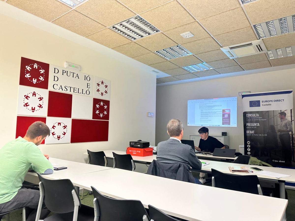 El GAL Palancia Mijares forma a 22 municipios y 37 entidades en la redacción de planes empresariales