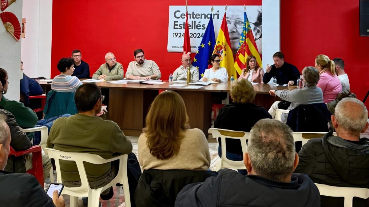 Nati Fajardo hereda un PSOE de Torrent dividido y marcado por el debate sobre la moción de censura
