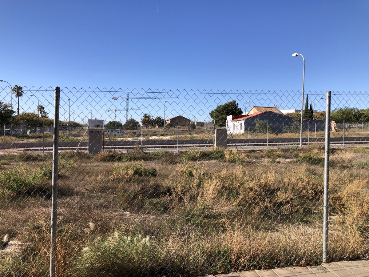 La Comunitat tiene suelo para 815.000 nuevas viviendas, pero solo un 1% está listo para construir