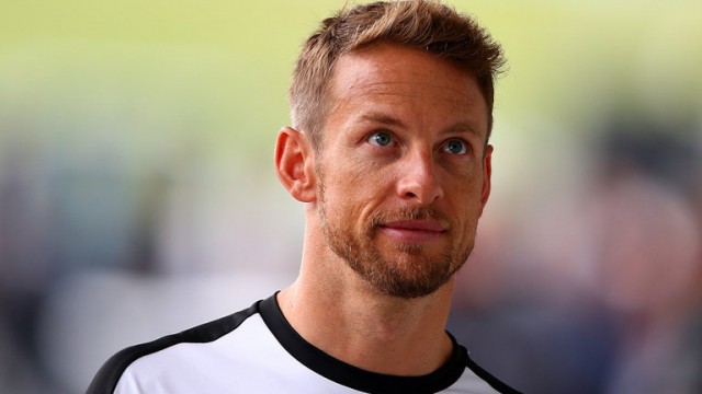 
Button dice que Red Bull tiene una memoria corta por degradar a Kvyat