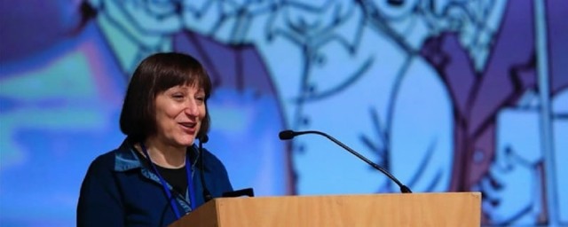 Laura Pérez Vernetti, precursora de la poesía gráfica: “Cada vez nos interesan más las obras mixtas”