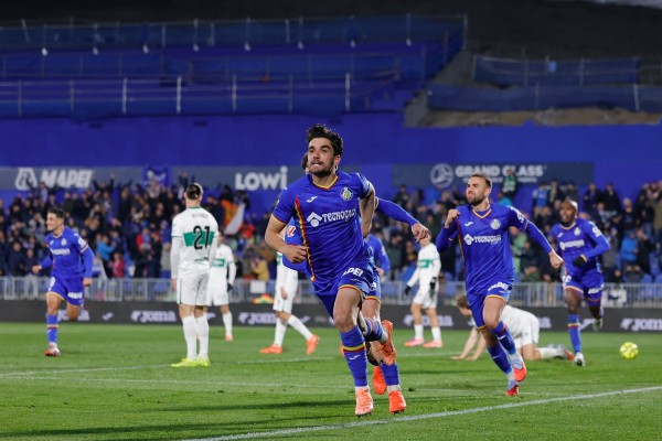 El Elche de Sarabia choca con el Getafe de Bordalás