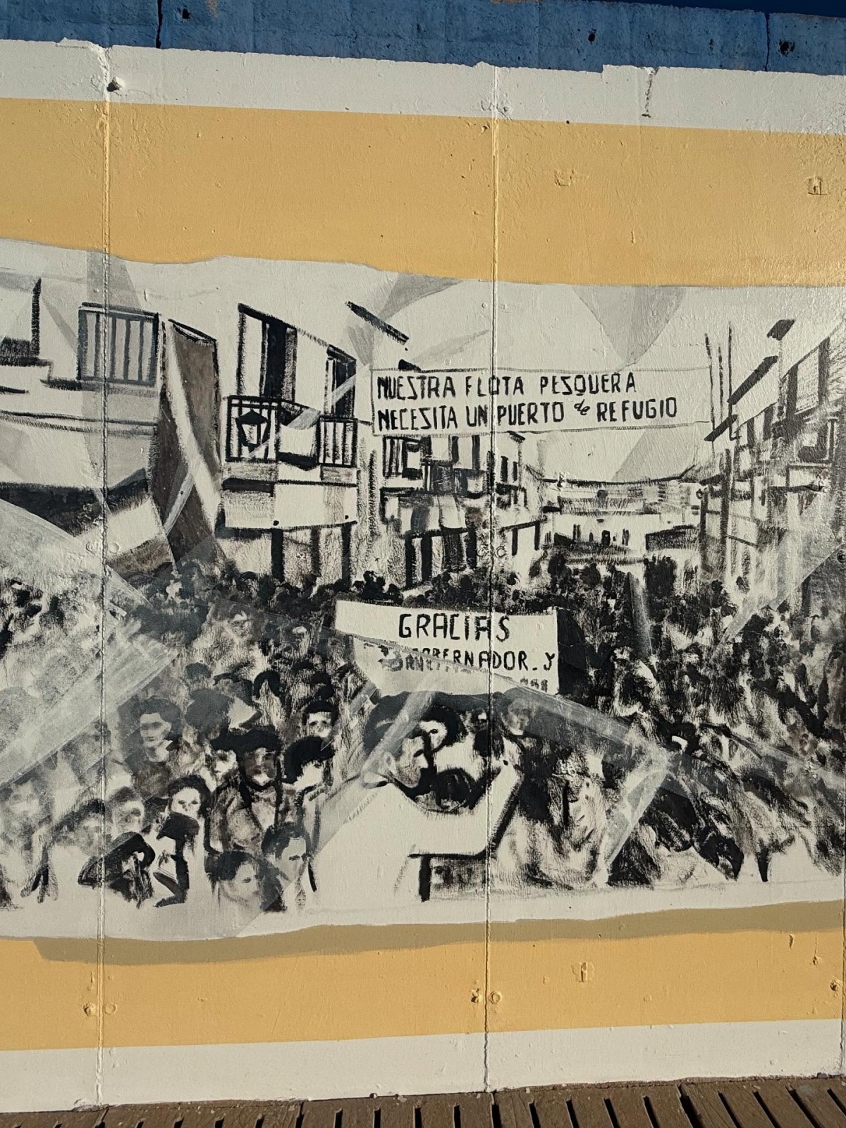 Mazarrón rinde homenaje a su historia marinera con un mural de casi un kilómetro de largo