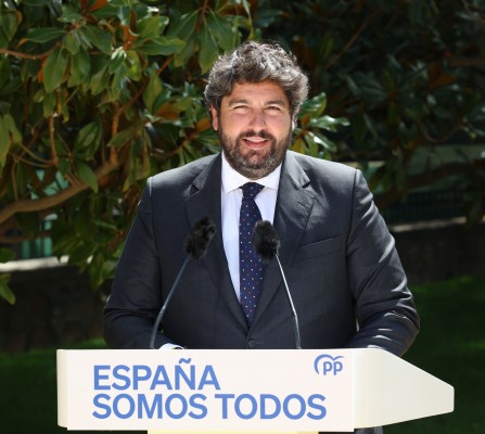Las seis razones de López Miras contra la amnistía