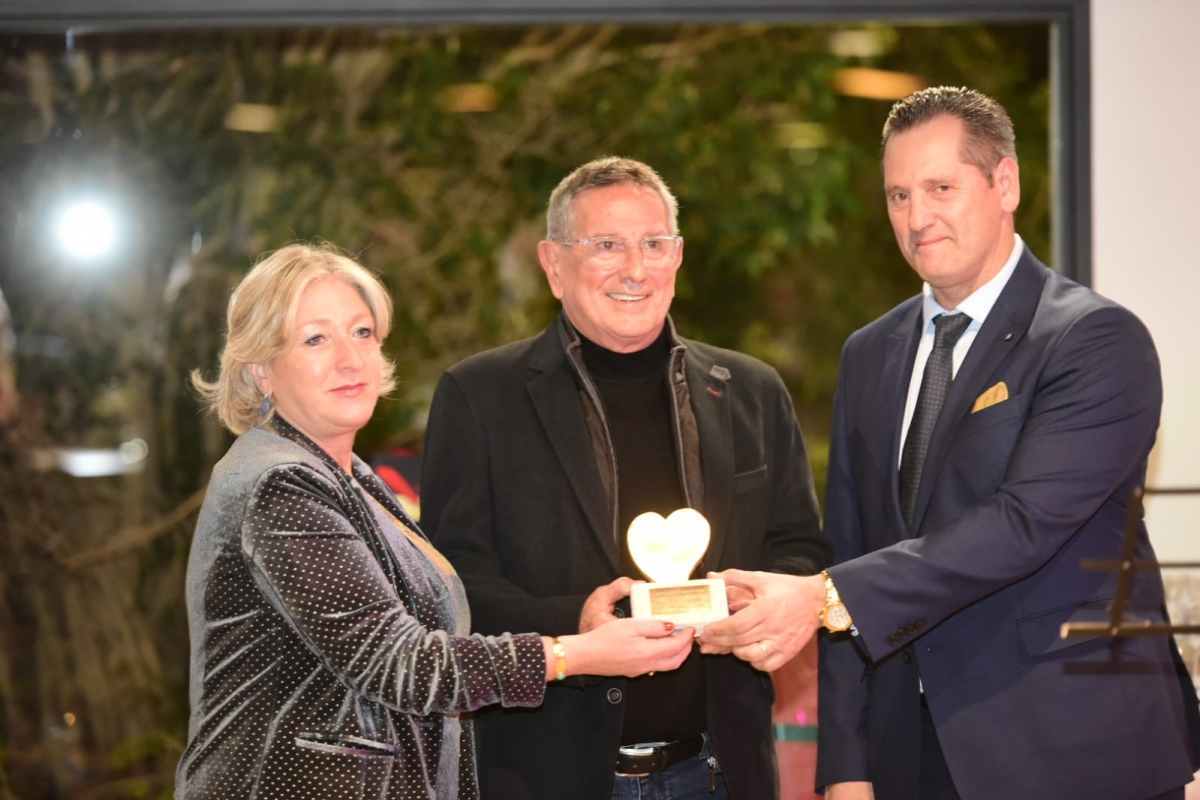 La confitería El Pani y el CEIP San Ginés de la Jara, entre los premiados en los 'Galardones a la Caridad 2025'