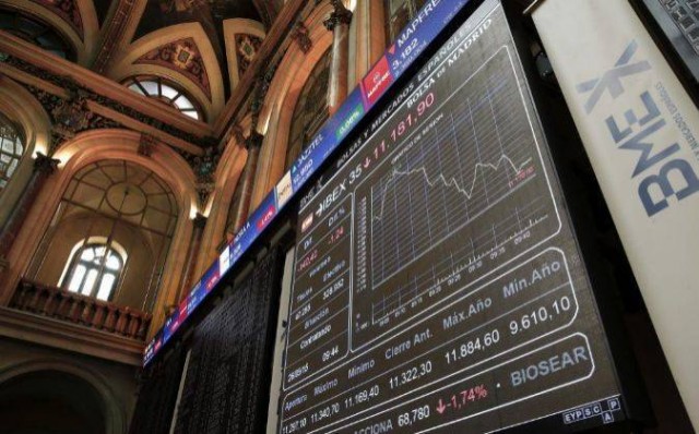 El Ibex 35 rebota un 1% a media sesión gracias a Repsol y Telefónica
