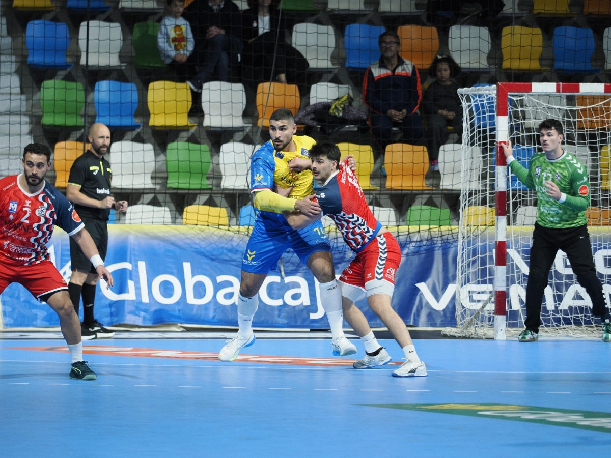 El Horneo Eón Alicante cae con contundencia en Ciudad Real