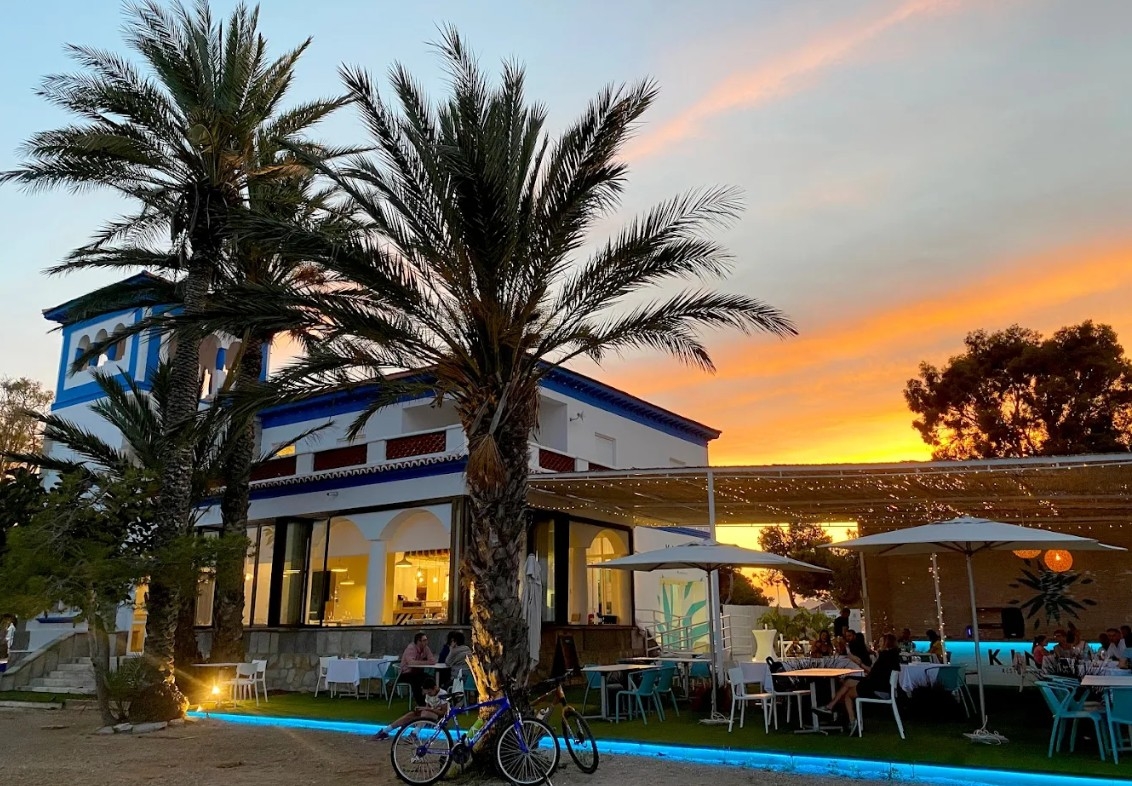 El restaurante del Camping Mar Menor de San Javier recibe el 'Goya' que conceden los campistas españoles