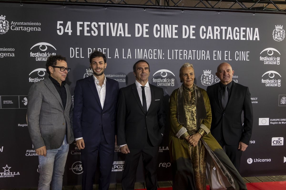 El FICC premia el talento regional de Ismael G. Nicolás y Jerónimo Molero en una gala en la que brilló Elena Irureta