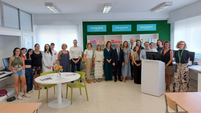Fundación Hefame inaugura la primera aula simulada de farmacia de un centro de FP de Valencia 