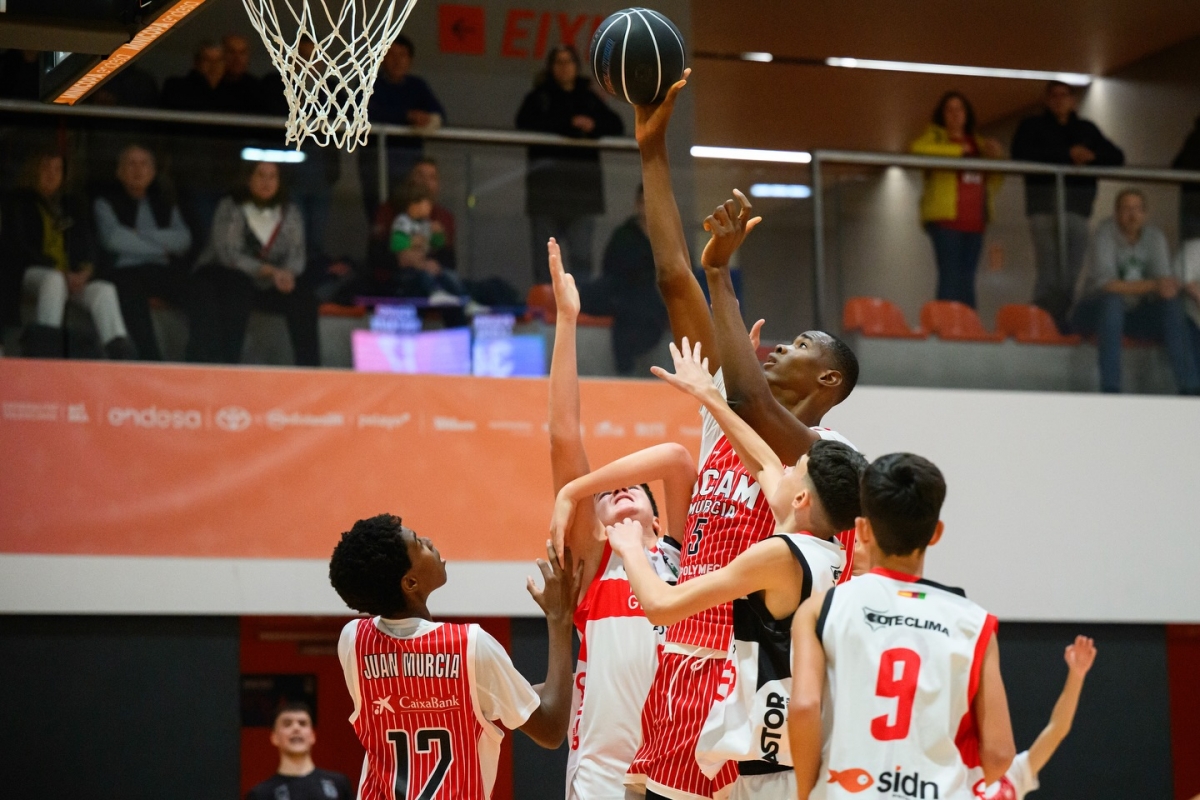 El UCAM CB no jugará la fase final de la Minicopa al perder por 62-88 ante el Unicaja 
