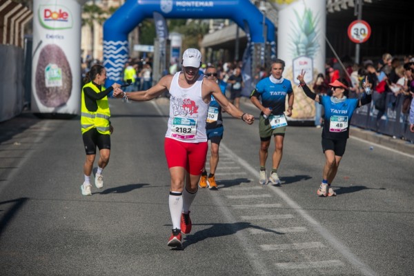 Las imágenes de la I Maratón Internacional Elche-Alicante