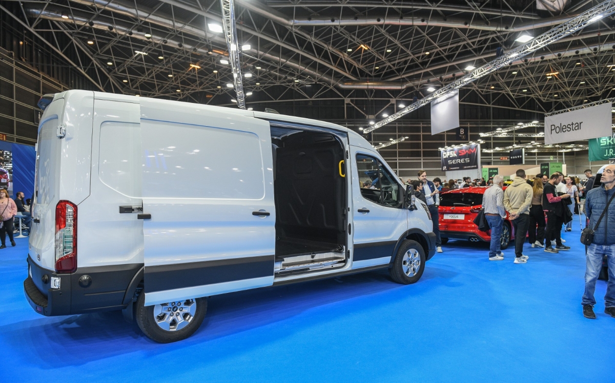 La Feria del Automóvil de València 2025 estrena su nuevo Foro de Vehículos Industriales y Comerciales 