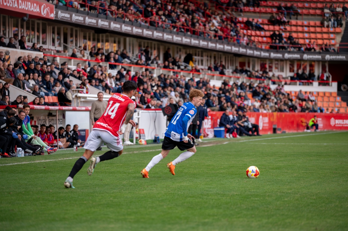 Company sigue las evolucions de De León