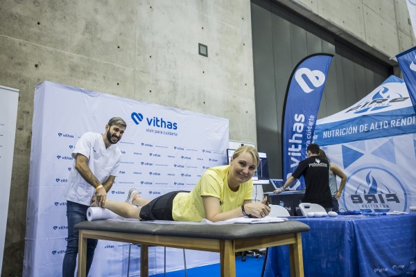 Vithas participa en la Expo 42K Feria Valencia con motivo del Maratón Valencia Trinidad Alfonso Zurich