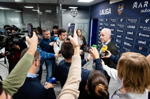 Pablo Sánchez: 