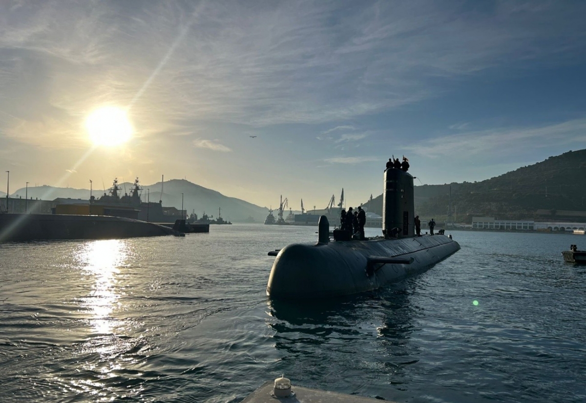 El submarino 'Galerna' releva al ‘Isaac Peral’ y mantiene a Cartagena en la primera línea de la OTAN en el Mediterráneo