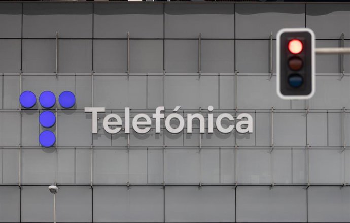 Telefónica inicia el procedimiento para dejar de cotizar en Estados Unidos tras casi 40 años en Wall Street