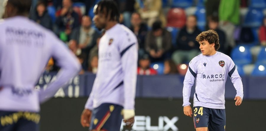 Primer duelo de Copa del Levante ante el Cieza, al que derrotó cuatro veces en liga