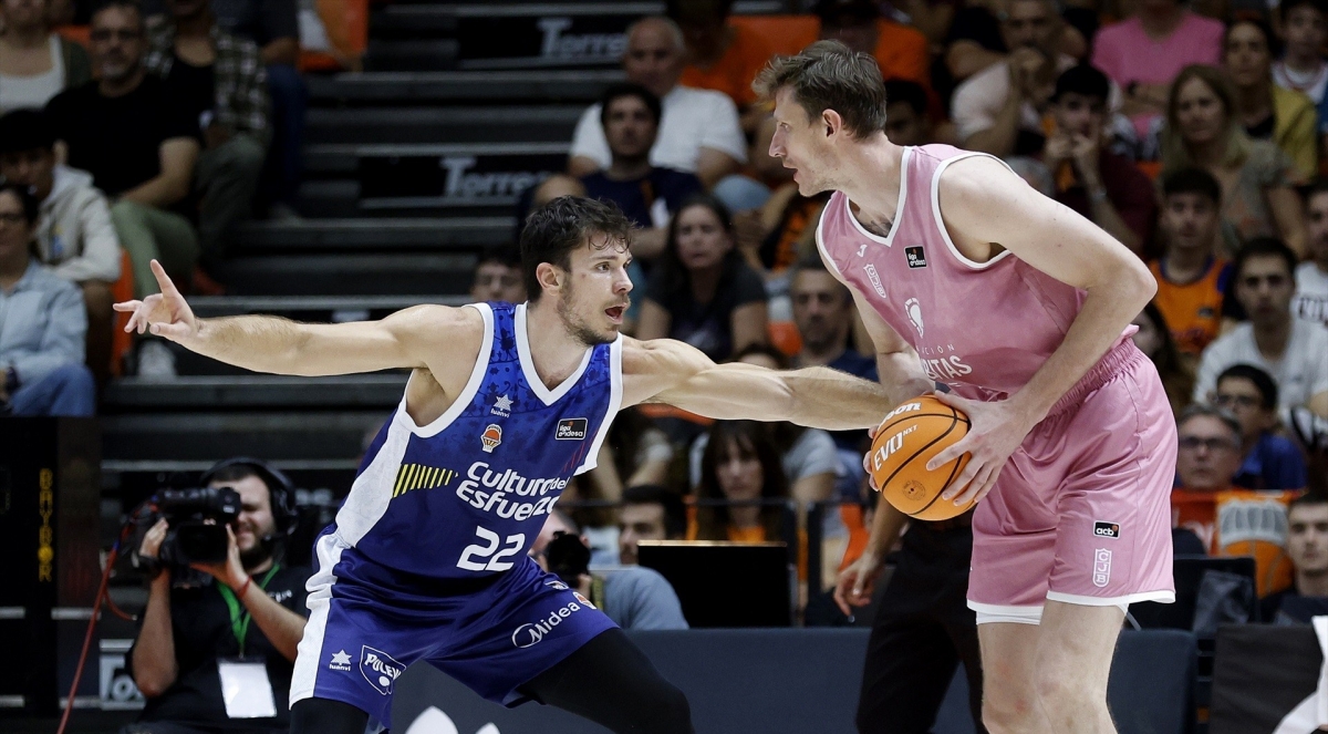 Happ ficha por el San Pablo Burgos tras rescindir con el Valencia