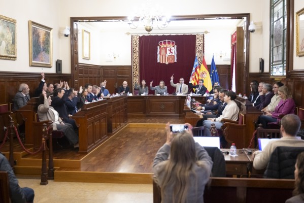 Luz verde a las cuentas de la Diputación: incorpora el Fondo de Cooperación y prima el 'impulso' municipal