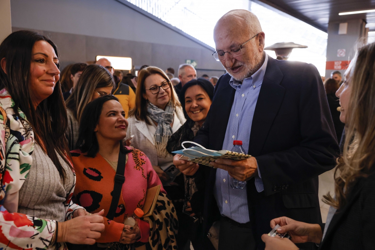 Juan Roig organiza un encuentro con los afectados por la Dana que recibieron ayudas Alcem-se