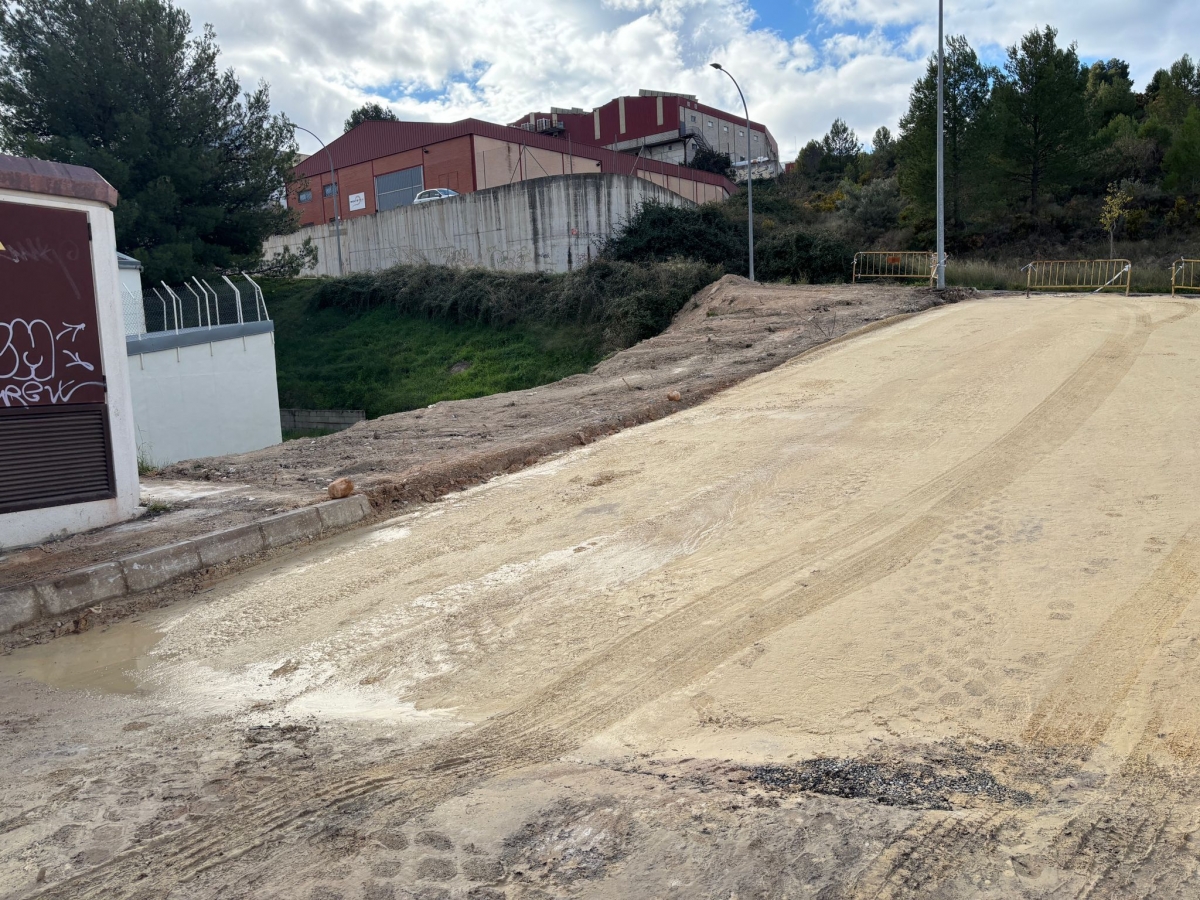 Alcoy mejora la accesibilidad del polígono La Beniata: nueva conexión para facilitar el tránsito peatonal