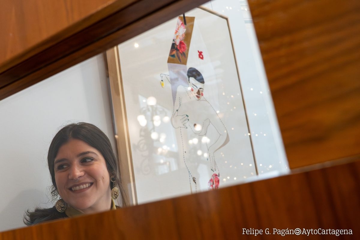 El mundo propio de la artista Rocío 'La Pequeña' reivindica en Cartagena 