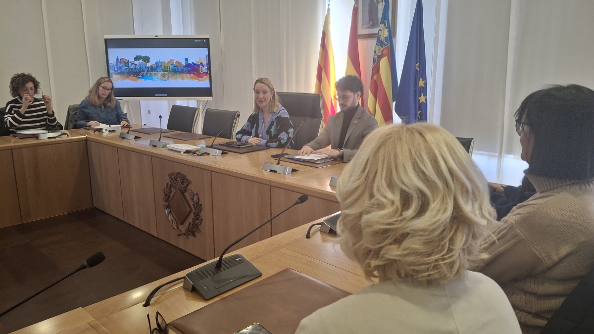 Vila-real apuesta por el bienestar emocional con la creación de la Escuela Municipal de la Felicidad