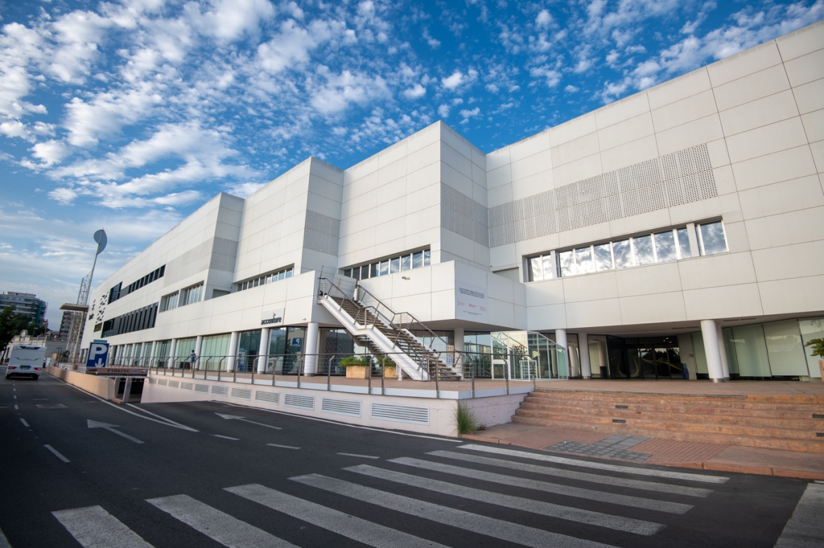 Alicante solo autorizará la sede de la Cámara con ajustes: superficie legal y/o restauración