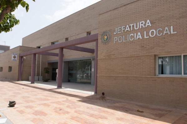 Un juzgado de Elche archiva la causa por presuntas irregularidades en la plaza de inspector de la Policía Local de Santa Pola