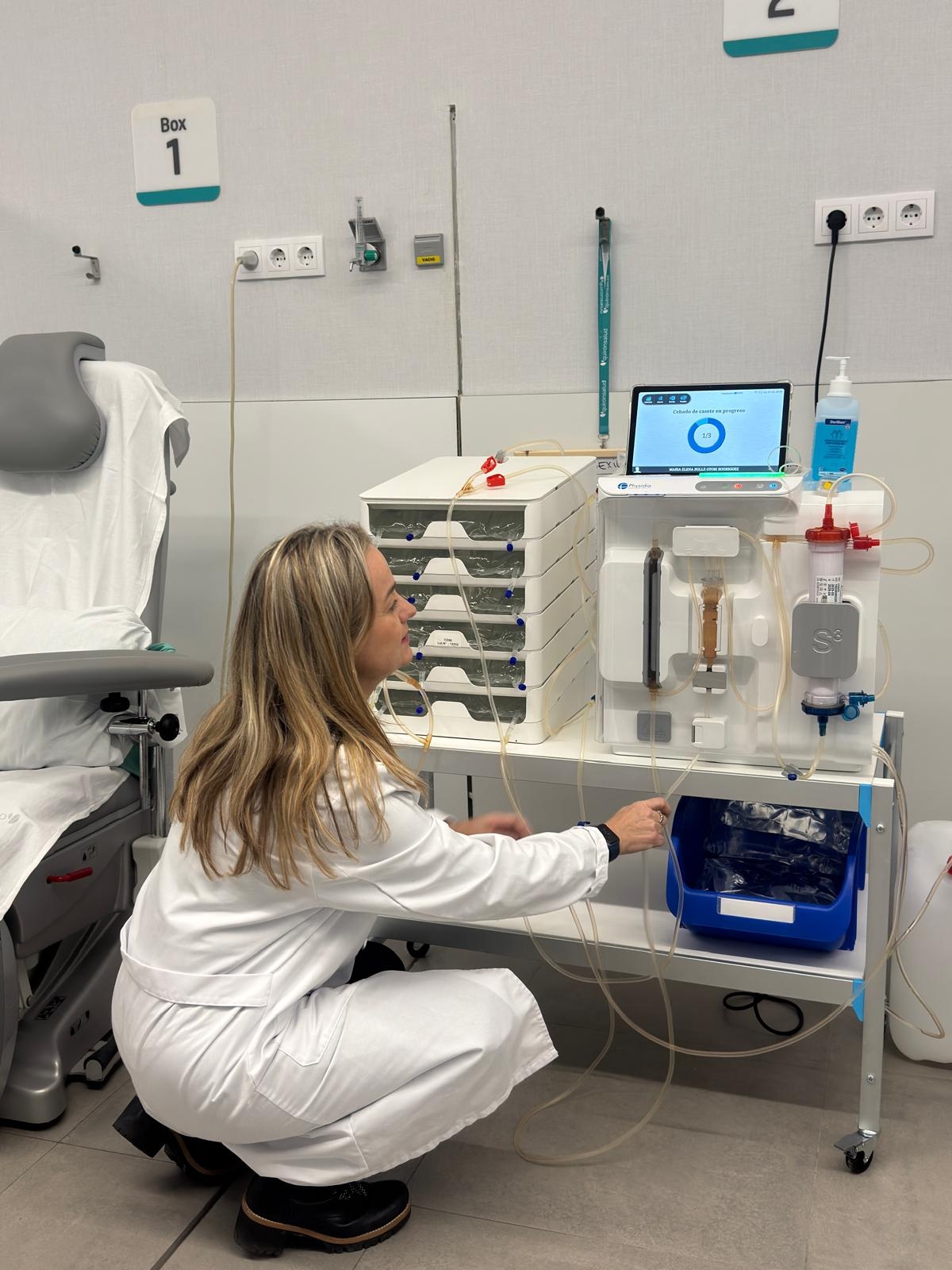 El Hospital Quirónsalud Valencia avanza en la personalización del tratamiento renal incorporando la hemodiálisis de bajo flujo 