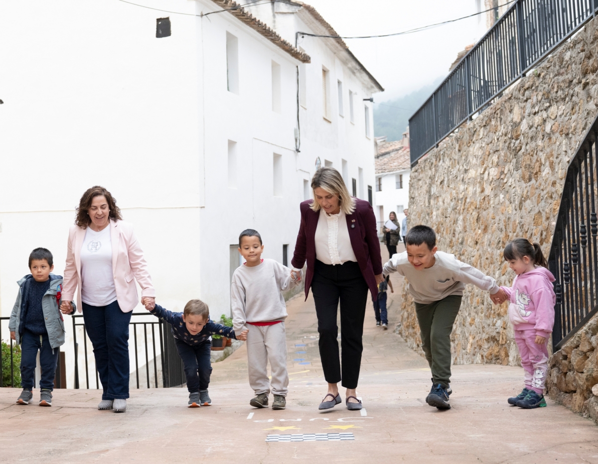 La Diputación incrementa hasta 1 millón la partida destinada a las unidades de conciliación familiar