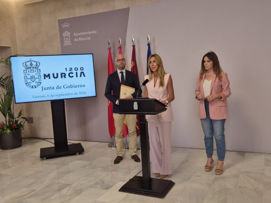 Murcia destina 70.000 euros a acciones sociales del Banco de Alimentos y la asociación Los Almendros
