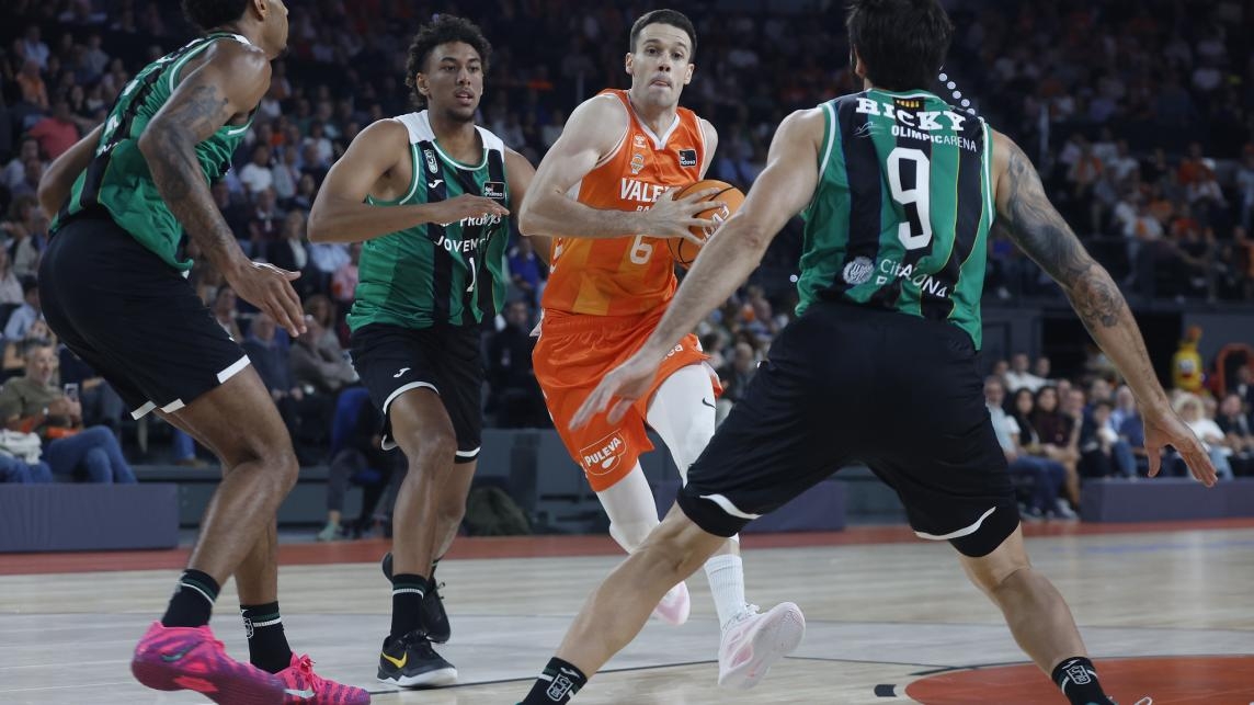 Xabi López-Arostegui se pierde los próximos partidos por una lesión muscular