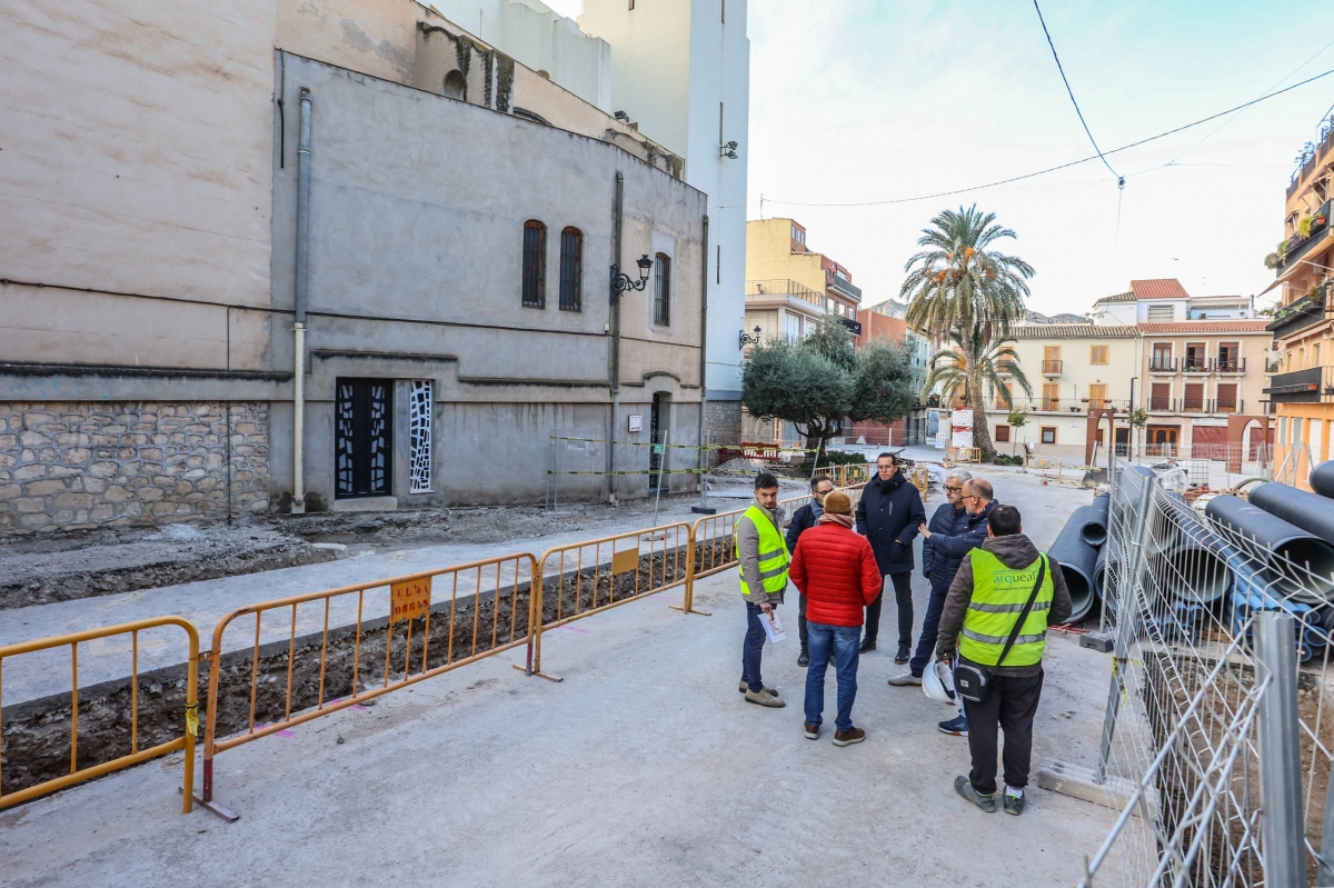 Elda ampliará las excavaciones en el entorno de Santa Ana ante la aparición de nuevos restos arqueológicos