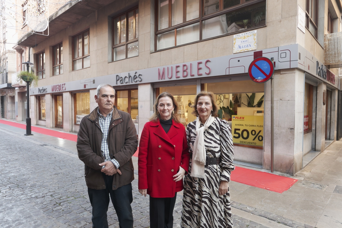 Un siglo de dedicación al mueble en Castelló: Pachés ensalza la virtud de la cercanía y el contacto directo