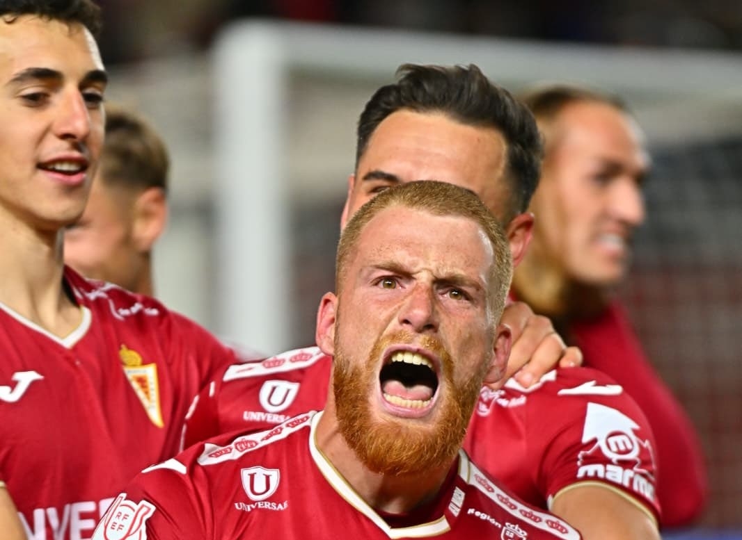 El Real Murcia, que sigue en racha, avanza en la Copa del Rey ganando a un rival de Segunda