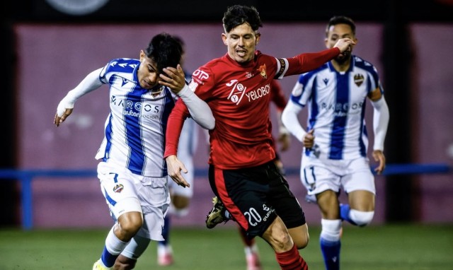 Del Moral e Iborra debutan con victoria en la Copa (0-1)