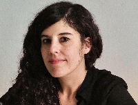 Laura Pérez: "Haces los libros porque te apetece, luego los reconocimientos vienen o no vienen"