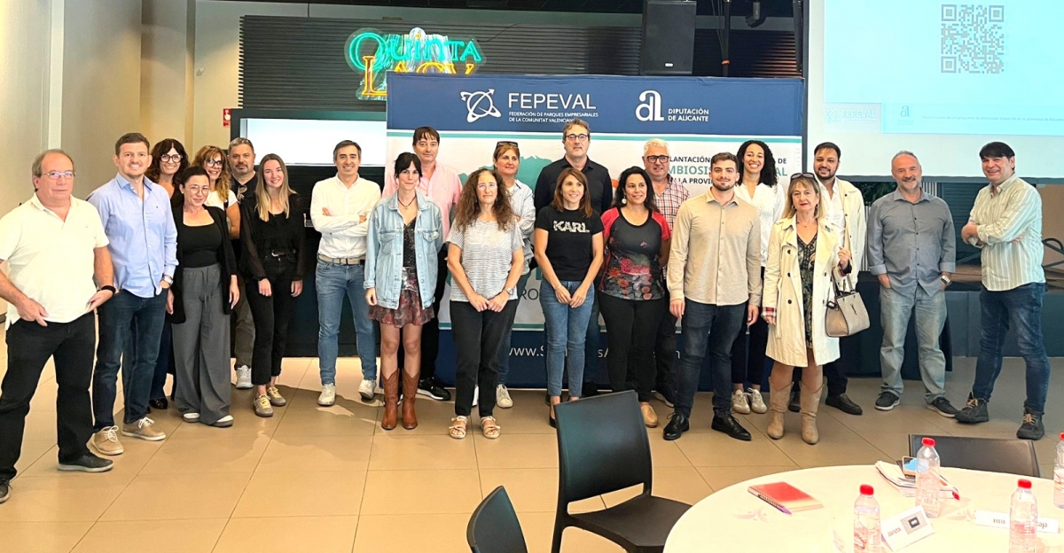 Los empresarios de Finca Lacy de Elda sintetizan el mapa de residuos del área industrial 