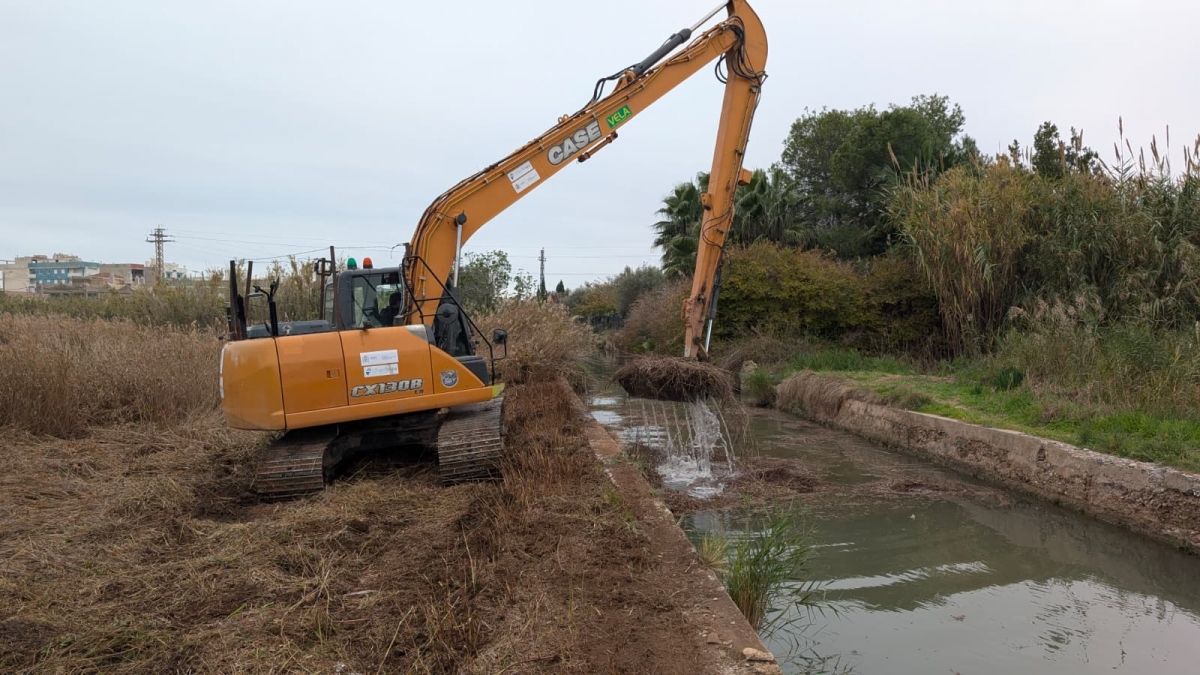Nules inicia los trabajos de una nueva laguna en el Parque Natural de l'Estany para la conservación de aves