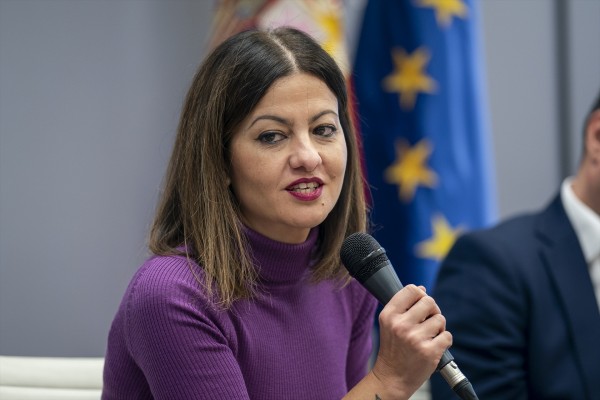 La ley de Juventud 2025 abordará la natalidad, la vivienda o la participación activa de los jóvenes