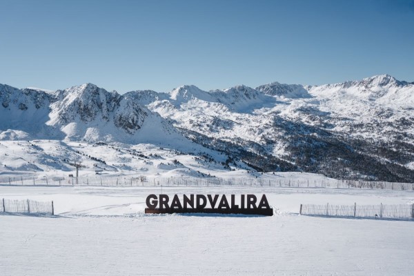 Las estaciones de Andorra inician la temporada este viernes y ofrecerán más de 150 kilómetros de pistas durante el puente de la Inmaculada