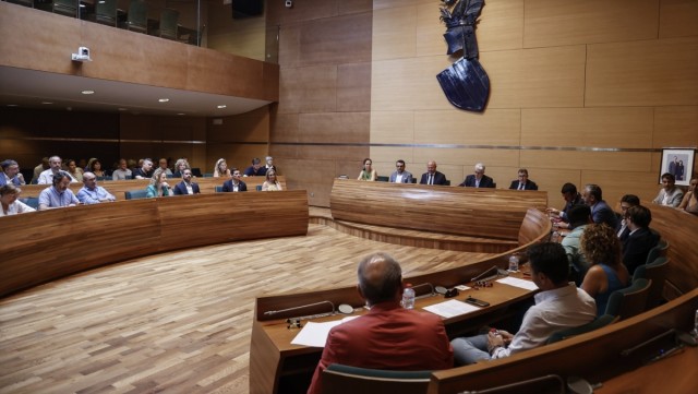 Alcaldes con ‘doble sueldo’: La Nucía y Paterna lideran la lista de los mejor pagados con más de 130.000 euros
