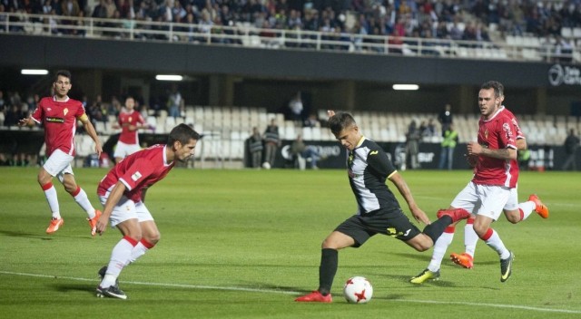 El derbi del Cartagonova llega justo seis años después del último duelo entre el Murcia y el Efesé