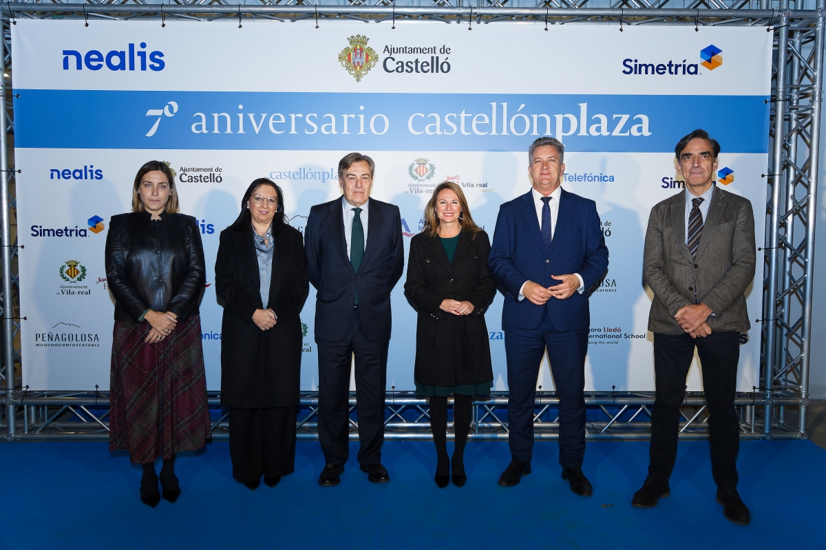 Imágenes de la recepción de los invitados del séptimo aniversario de Castellón Plaza